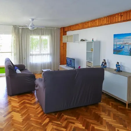 Delfines Planet Costa Dorada Apartment